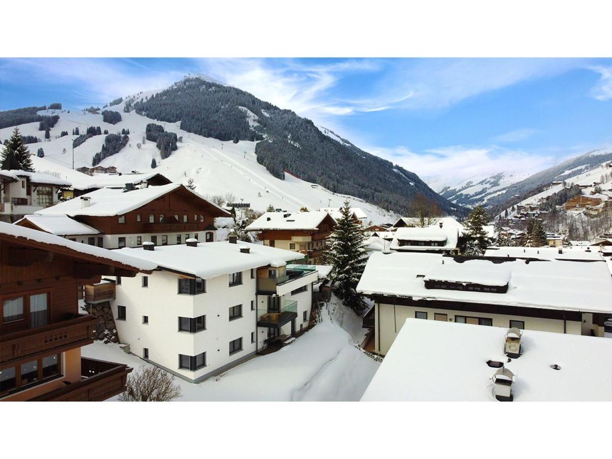 Ferienwohnungen Falkenstein Hinterglemm Saalbach Exterior foto